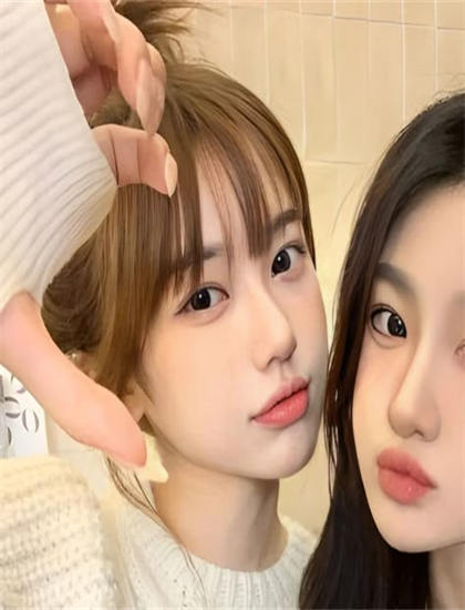 5g天天5g探花_姐姐真漂亮高清BD电影完整版_爱玛夫人在线观看